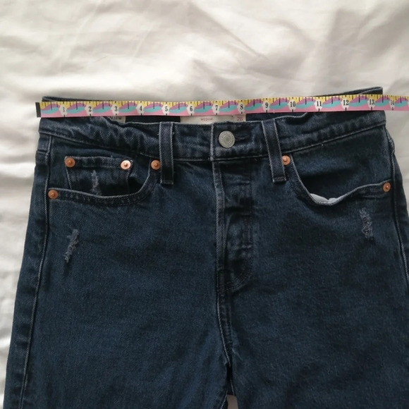 Levi's Wedgie Icon Premium Jeans in "Black & Blue" Wash High Rise Tapered Leg 26 - Picture 12 of 16